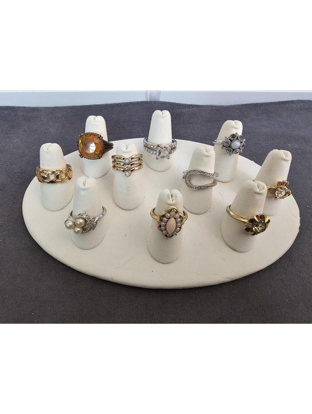 Avon Rings Lot